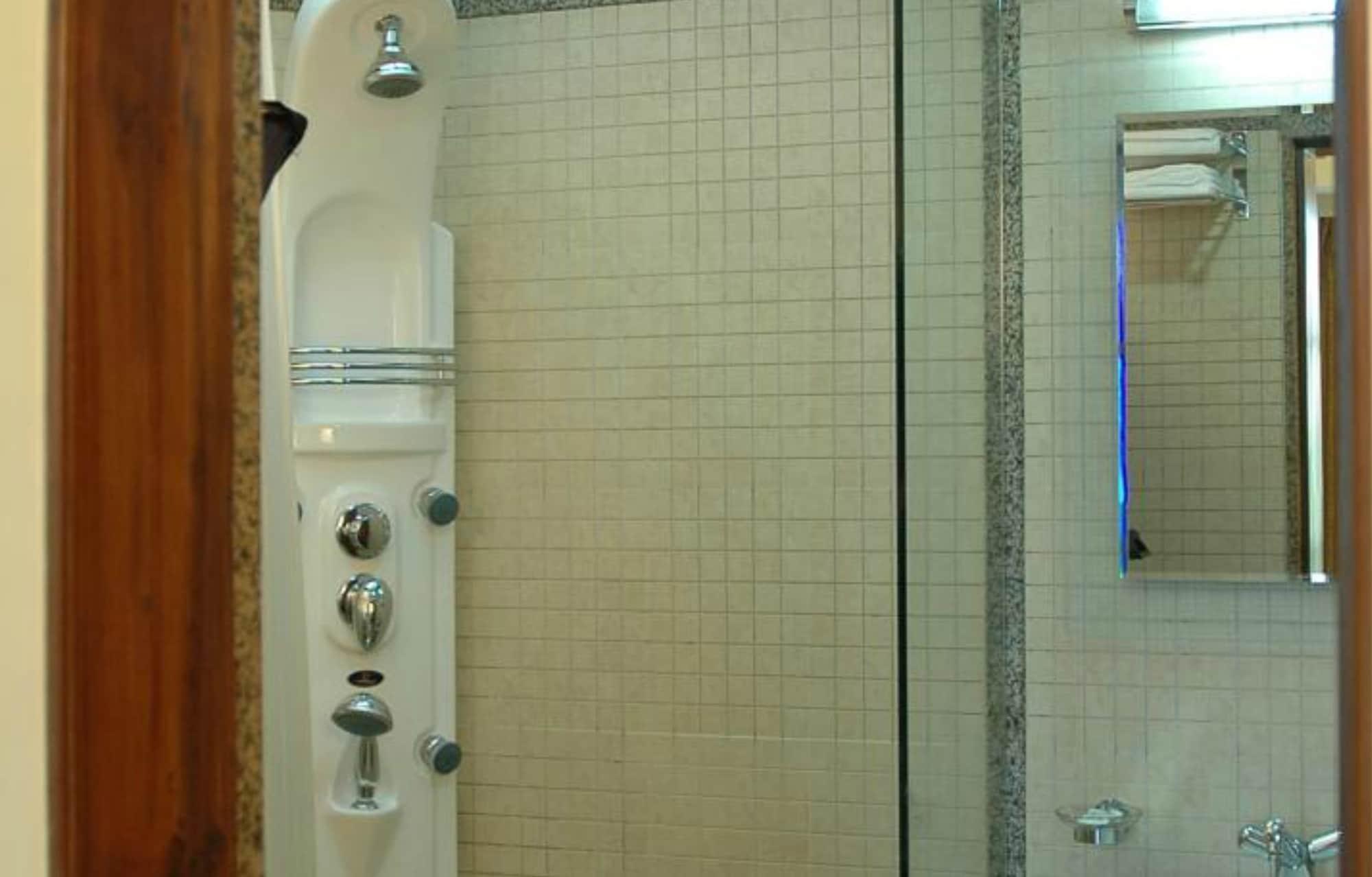 מומביי Fabhotel Shubhangan - Nr Bandra מראה חיצוני תמונה