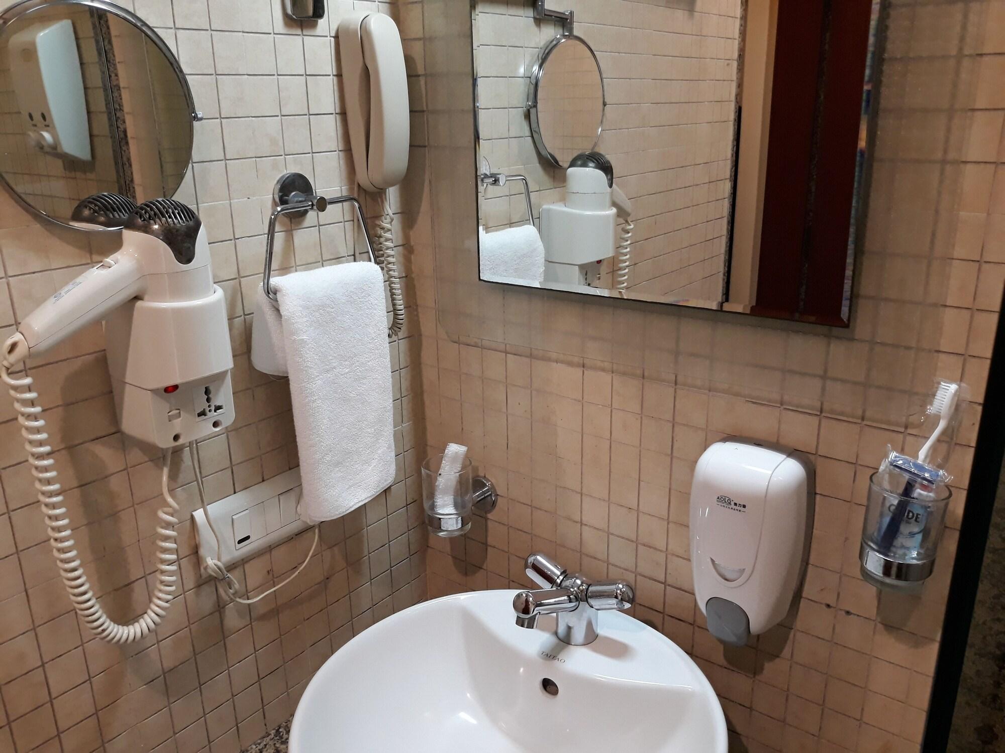 מומביי Fabhotel Shubhangan - Nr Bandra מראה חיצוני תמונה