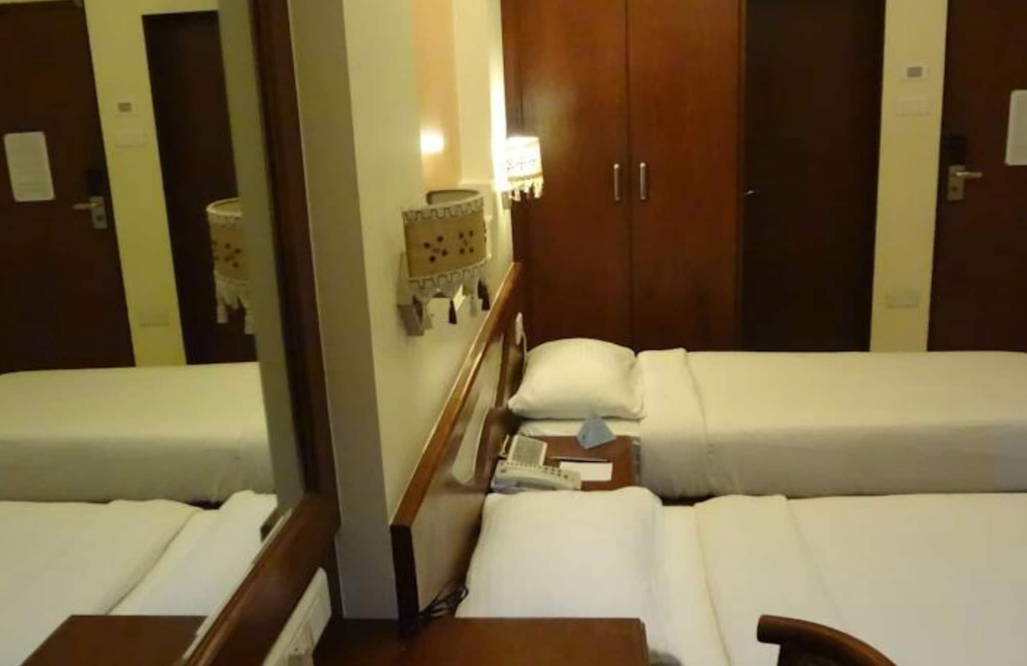 מומביי Fabhotel Shubhangan - Nr Bandra מראה חיצוני תמונה