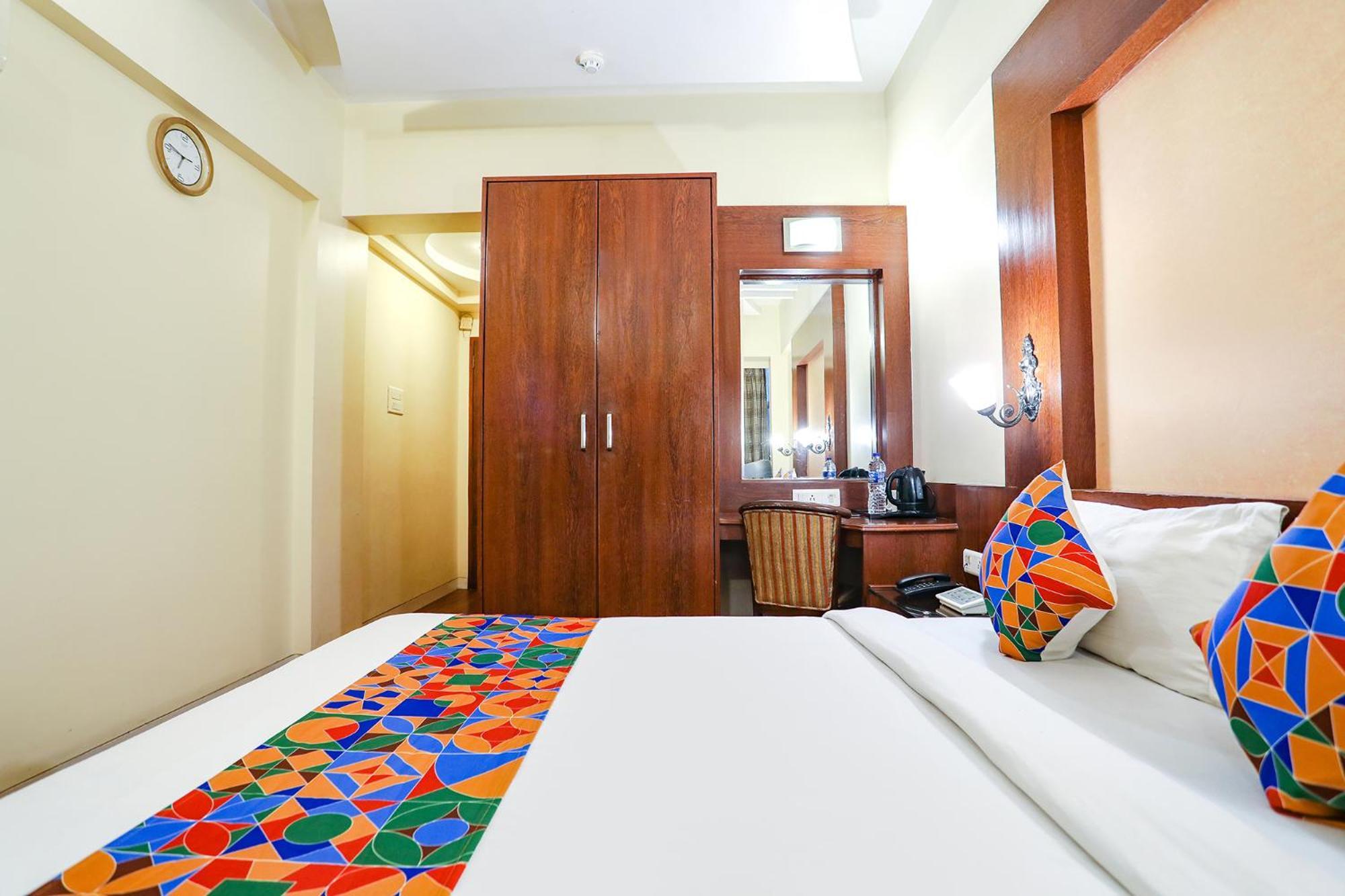 מומביי Fabhotel Shubhangan - Nr Bandra מראה חיצוני תמונה