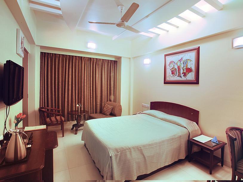 מומביי Fabhotel Shubhangan - Nr Bandra מראה חיצוני תמונה
